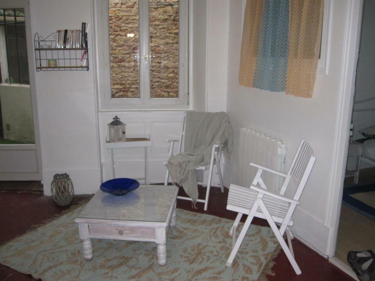 Gite De La Madeleine 80 M2 Tournus Bagian luar foto